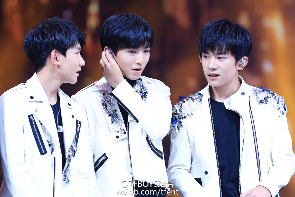 tfboys|2013～2021组合合照(部分),来拼凑我们的组合记忆