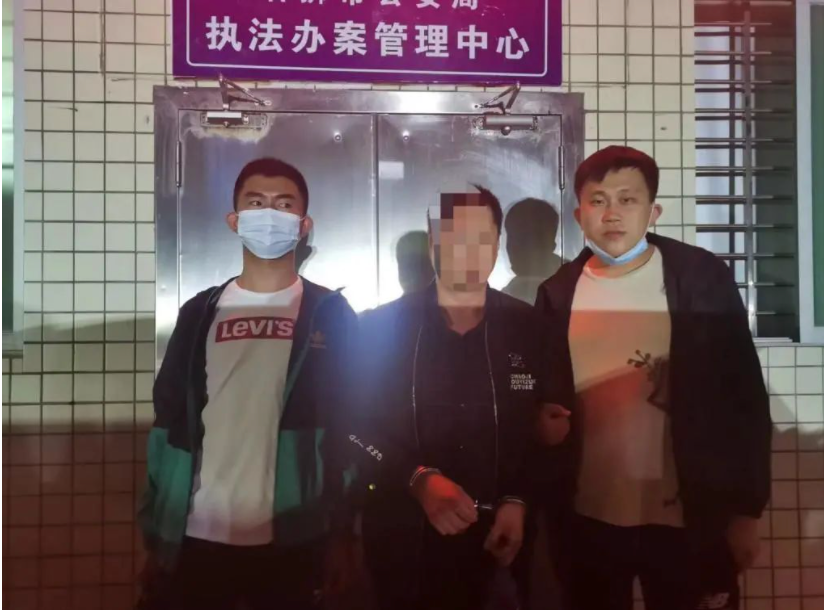 目前,王某等 3 名犯罪嫌疑人已被依安警方依法采取刑事强制措施,案件