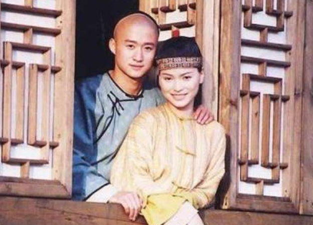 樊亦敏:为嫁富豪抛弃吴京,男友破产豪门梦破碎,如今只能跑龙套