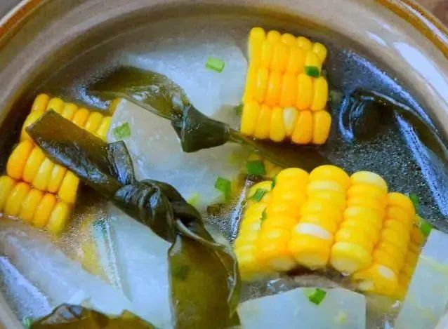 玉米冬瓜海带结汤,清淡鲜美,特好喝!