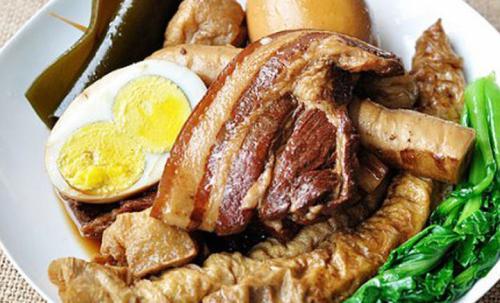 甏肉干饭是济宁地区特色传统名小吃,起源于元朝,随着社会经济的发展