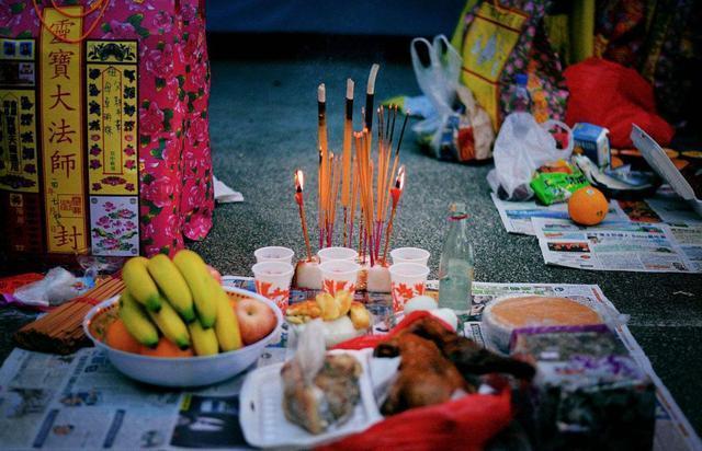 农村祭祖讲究多,忌讳摆三个菜,这两种食物更不适合端上祭桌