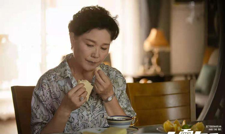 杨青:国家一级演员,因出演渴望走红,如今在八零九零中
