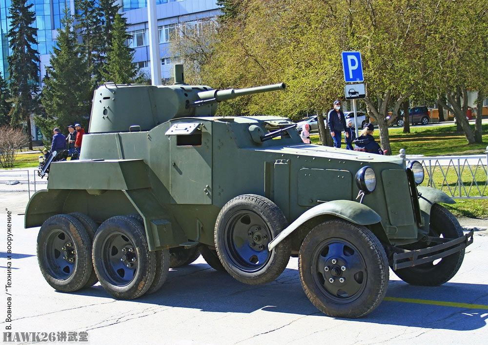 ba-6装甲车,配备t-26轻型坦克炮塔.