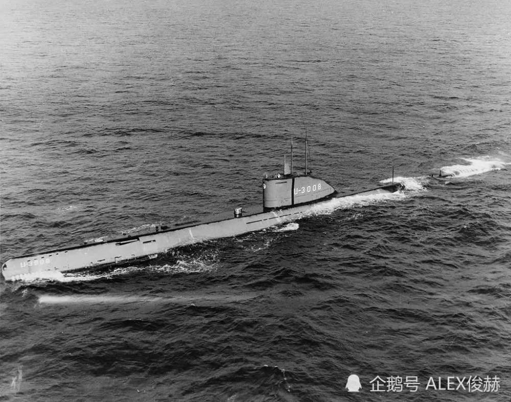 漆黑的水下:二战潜艇如何分辨敌我,如何辨明位置?