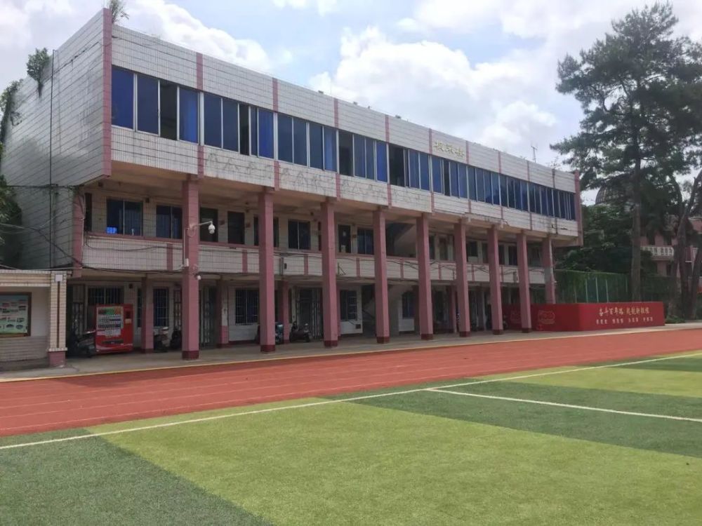 梧州市第一中学枫采楼现状梧州市第一中学教研组办公楼现状梧州市第一