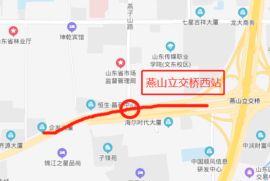 18,山大路站,位于山大路和经十路交叉口.四个角都预留了出口.