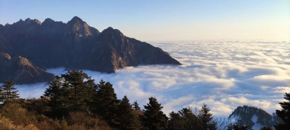 成都彭州九峰山