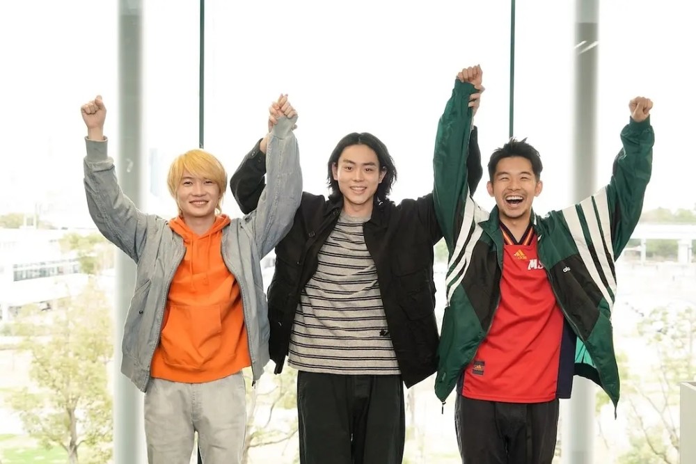 日剧《短剧开始了》,菅田将晖合作有村架纯,又惨又搞笑还治愈
