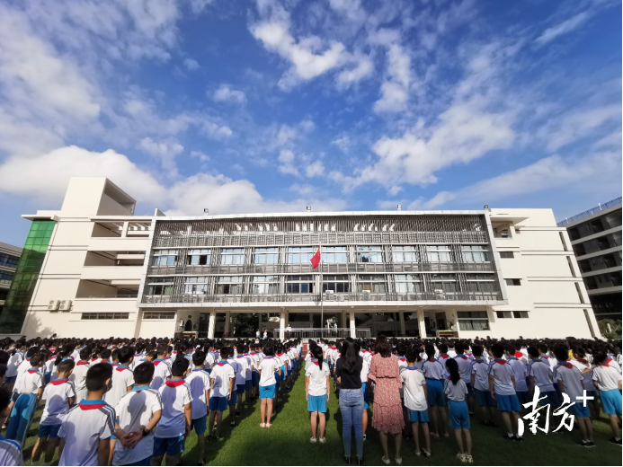 寮步西溪小学