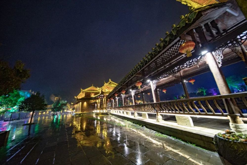 边城古镇夜景,分分钟撩到你