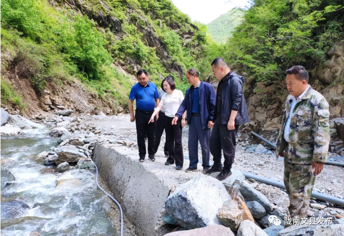 简讯|张小虎在城区检查指导城市建设及灾后恢复重建工作