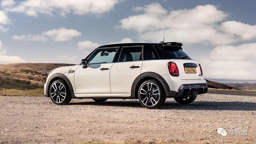 2021年宝马迷你mini hatchback两厢车:追求精致生活