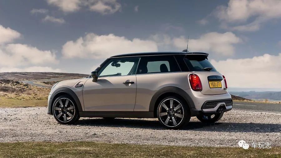 2021年宝马迷你mini hatchback两厢车:追求精致生活