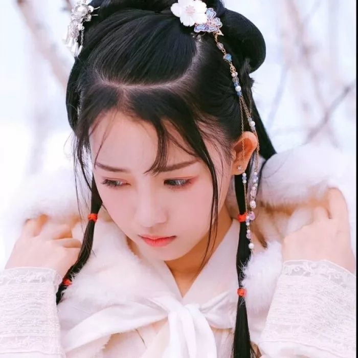 又纯又欲的古风头像