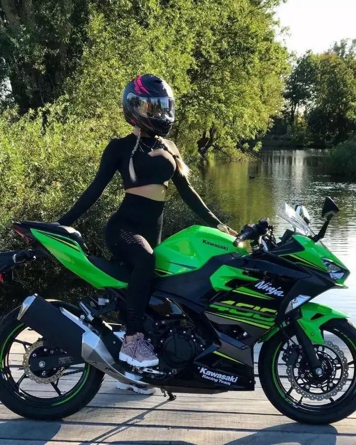 川崎2022款ninja400配色曝光