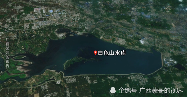 白龟山水库,位于平顶山市,淮河流域沙颍yǐng河水系沙河干流上,水库于