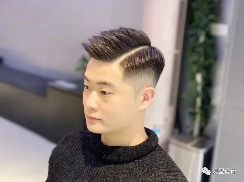 热门成熟男士发型