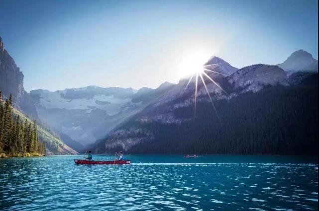 加拿大移民:2021年加拿大旅游必去的20个景点,风景