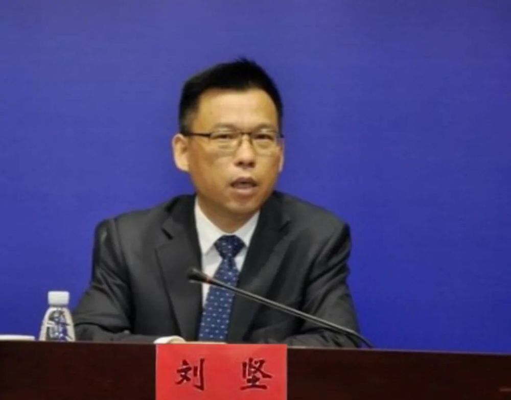 株洲市城市管理和综合执法局党组副书记,副局长刘坚被查