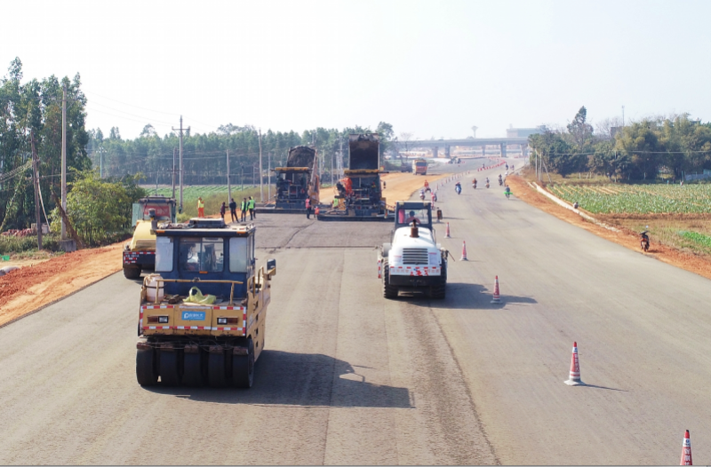 东雷高速雷城连接线路基顺利完成交验 雷城连接线工程建设进入冲刺