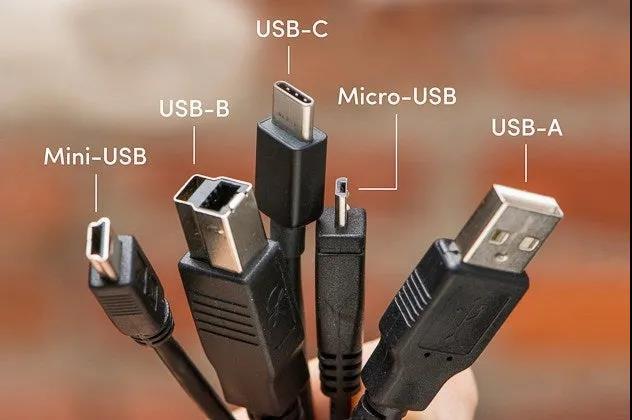 1,闪电和usbusb接口类型具有三个,usb(类型),迷你系列和micro系列.