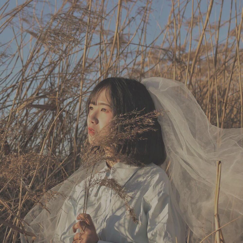 酷酷的,帅帅的女生头像
