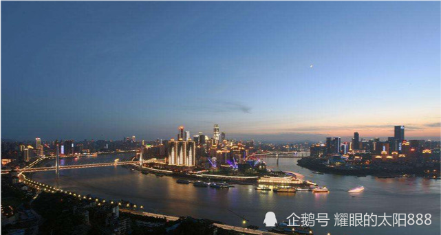 两江汇流