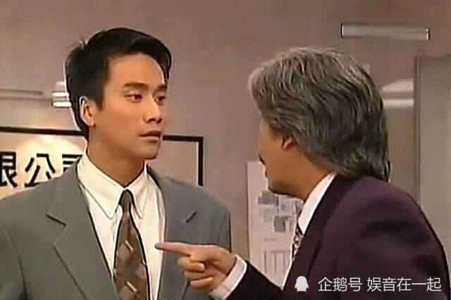 李炜祺在90年代初加入tvb,代表作例如有《创世纪》的大反派叶荣毅