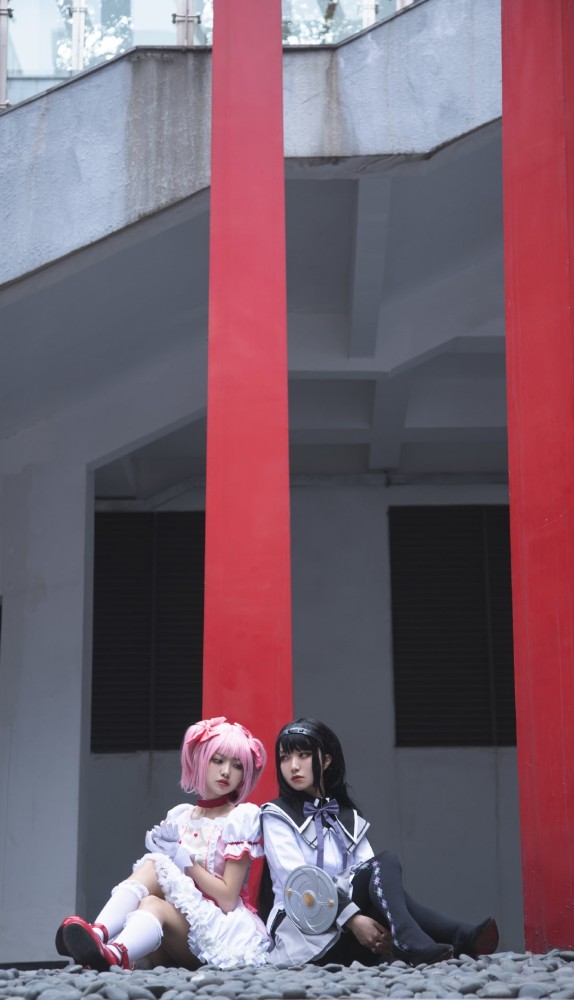 魔法少女小圆鹿目圆晓美焰cos正片
