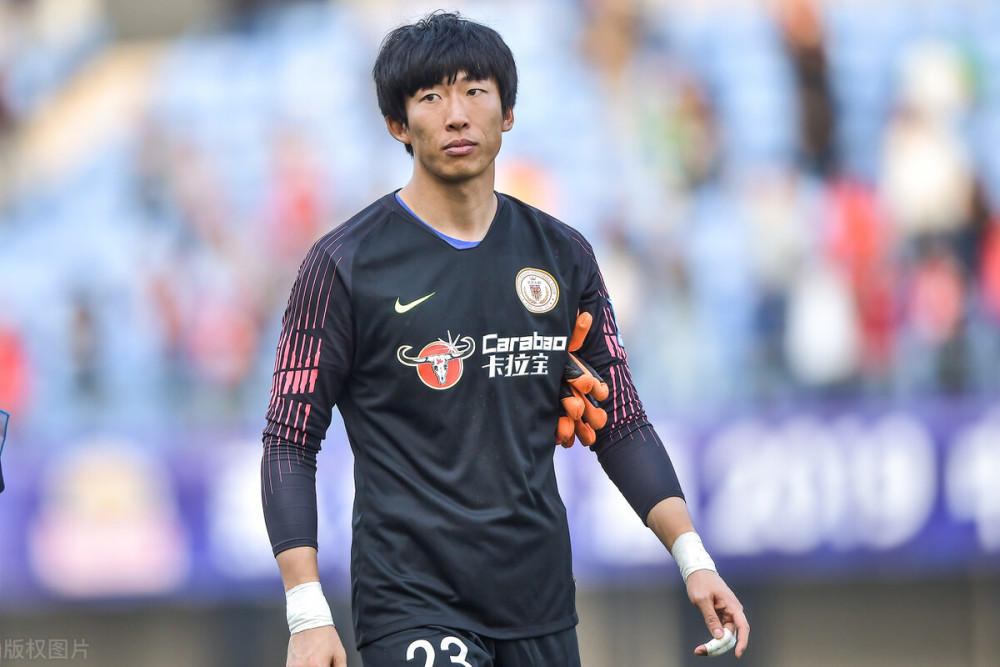 阿童木回归青岛海牛,13年2进中超4战中甲2回中乙,曾获