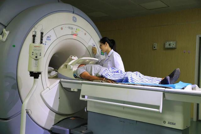 为何多数医生不建议做核磁共振检测?究竟是为啥?医生说出了答案
