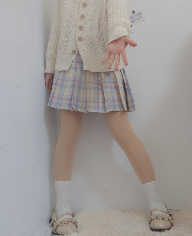 jk少女:我又不高,为什么还会冷