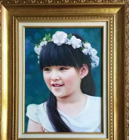 王诗龄每年过生日,爷爷都给她画一幅油画,看到最后一张爱了!