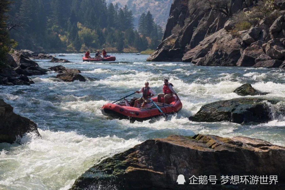 去哪儿漂流最好玩三大漂流景点推荐特别适合夏天去