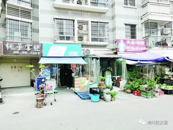 停车很难车库转型意见很多隐患不少停车库变小商铺