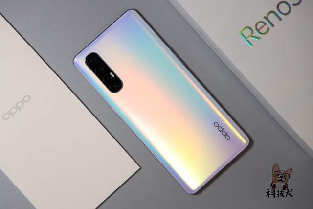 "科技犬"oppo reno6系列即将发布:盘点一下前代几款经典机型