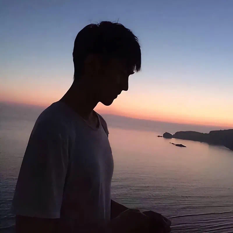 一组好看不明显的情侣头像请签收