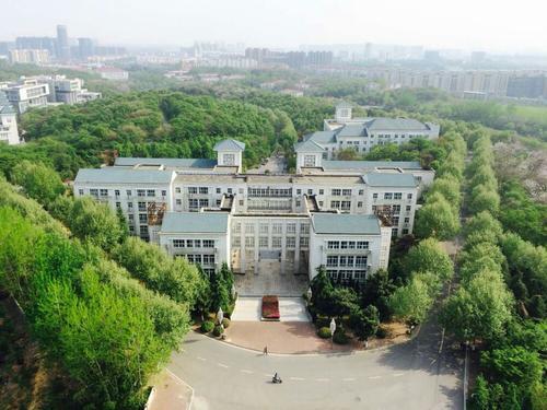 江苏省双一流高校南京工业大学