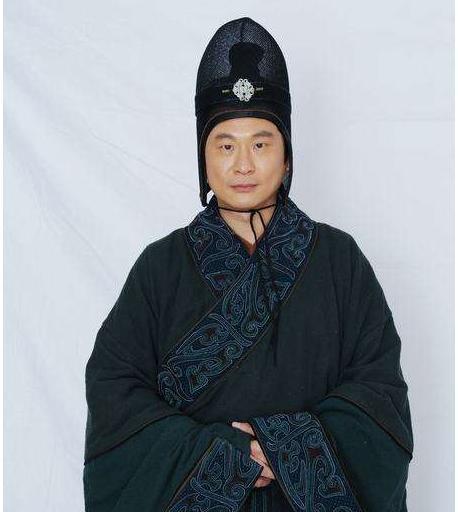 "赵高"张世:性格耿直惨遭封杀,为妻子买地种菜,成人生赢家