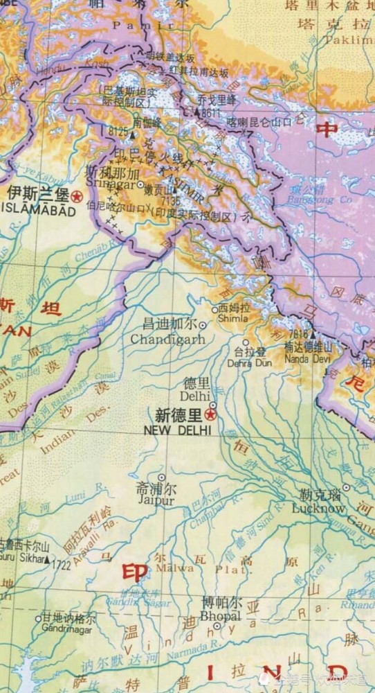 幸亏中印两国之间隔着喜马拉雅山和青藏高原,这是一道