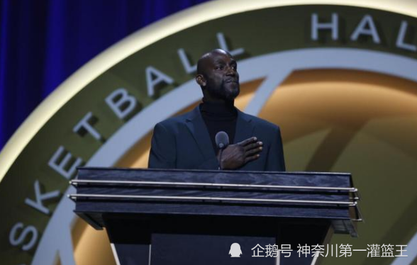 詹姆斯点评2020届名人堂,回顾他们的履历,三人都获得了一切荣誉
