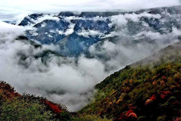 拉尕山:传说是神仙喜欢的地方