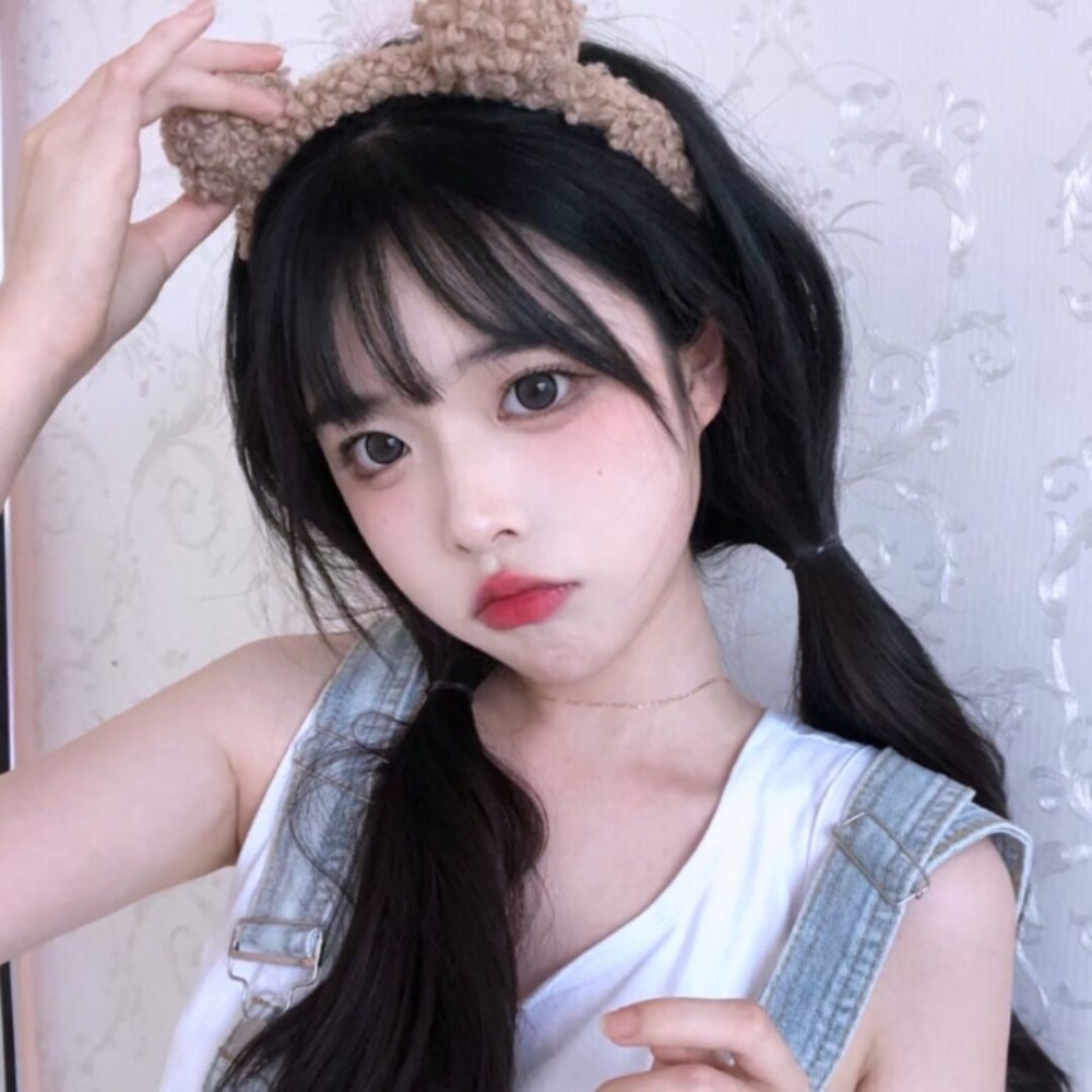 真人女生头像林下漏月光疏疏如残雪