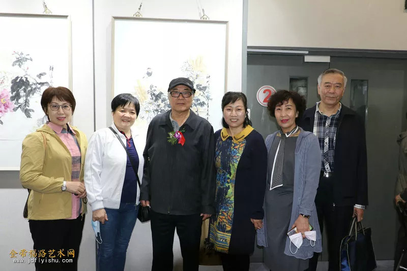 意象情怀—王群英中国画作品展在天津图书大厦开幕