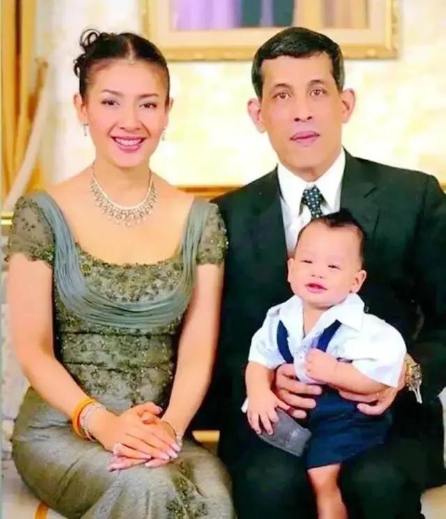 泰国西拉米王妃怎一个美字了得?看完这组珍藏的旧照,你就明白了