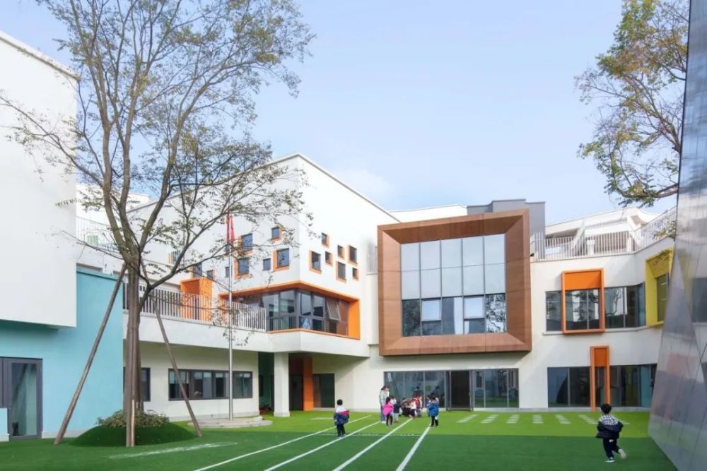 小学 幼儿园建筑设计:成都麓湖哈密尔顿学校幼儿园/案例