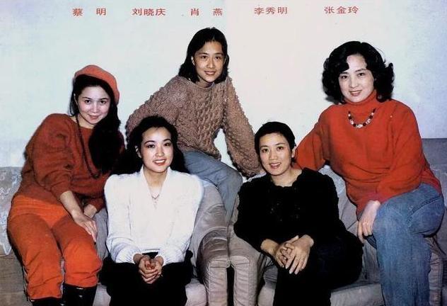 "北影三枝花"李秀明:当红时期下海经商,今现状如何?