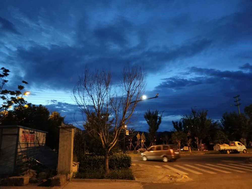 夜晚的美景.