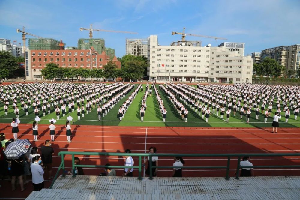 用心陪伴静待花开海南枫叶国际学校小学部家长开放日